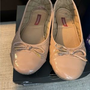 Light pink flats